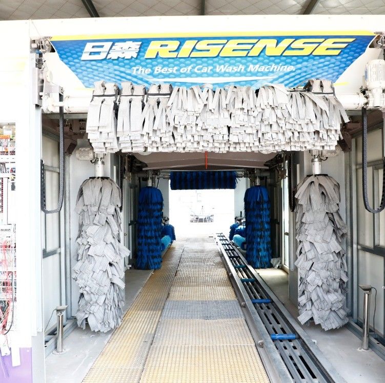マレーシアの配送業者向け 40kw トータル・マシン・パワー・ポータル・フーム・カー・ウォッシュ・マシン